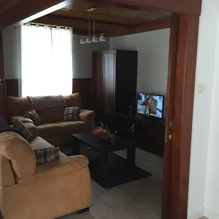 Casa Os Loureiros