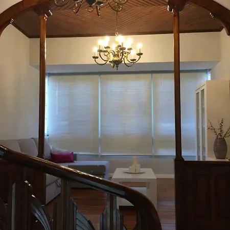 Casa Os Loureiros *